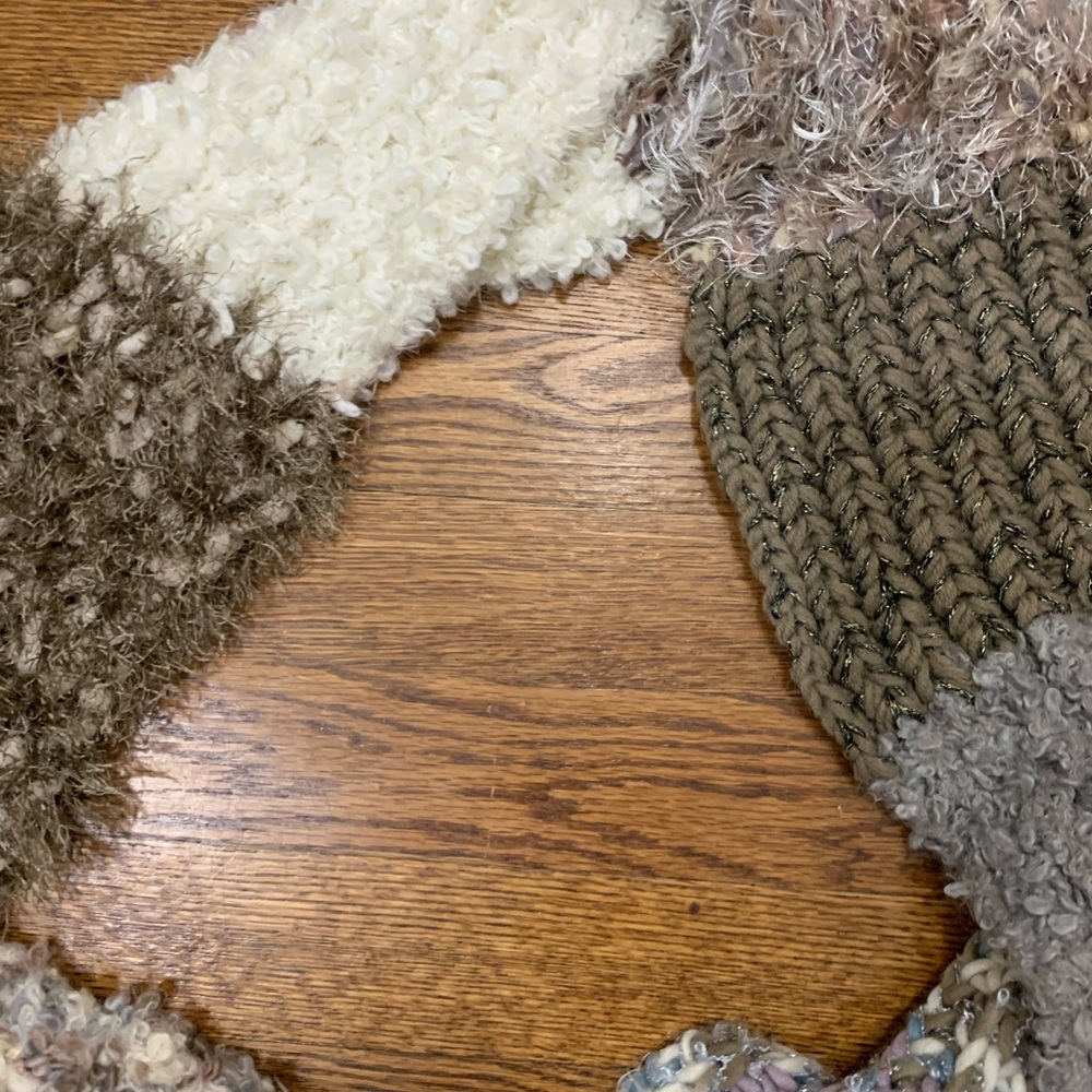 Chunky multi patterned infinity scarf - Picture 4 of 4